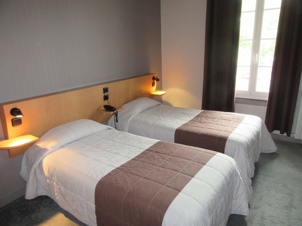 סנטה Contact Hotel De France מראה חיצוני תמונה